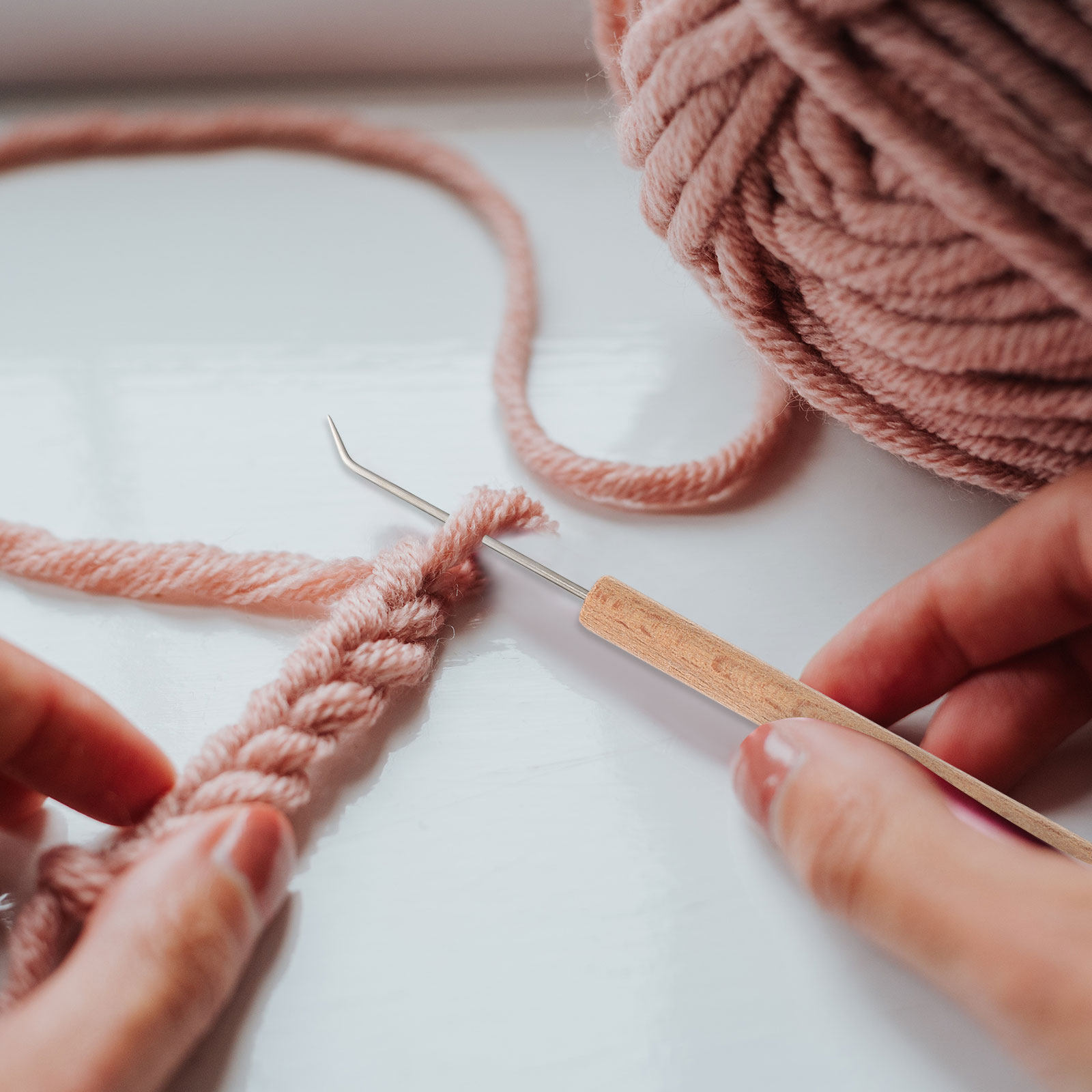 나무 손잡이가 달린 크로셰 바늘, 인체공학적 디자인으로 - Wooden Crochet Hooks Ergonomic Handle 리뷰 및 가격