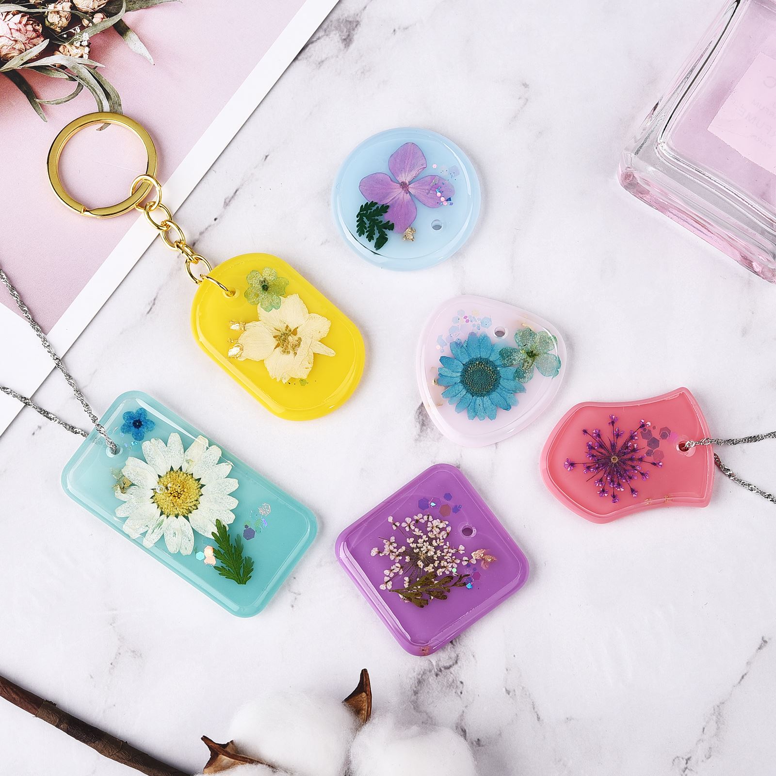 DIY 키체인 펜던트 실리콘 몰드 세트, 크리스탈 에폭 - Silicone Epoxy Resin Molds Set 리뷰 및 가격